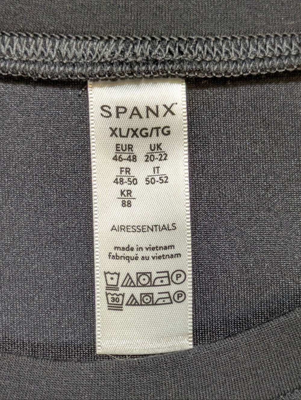 Spanx AirEssentials Black Crewneck Dress  Lightweight Cozy Comfy Soft Travel XL - Picture 9 of 9